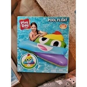 NIB PLAYDAY RAINBOW POOP EMOJI  POOL FLOAT